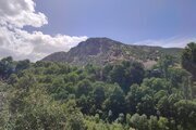 کلبه سوئیسی تک خواب آبشار بیشه در خرم آباد