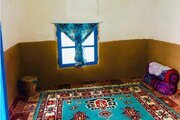 اتاق در اقامتگاه بومگردی در مرزن اباد