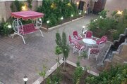 واحد دوخواب  درطبقه همکف ویلا جاده قمصر در کاشان