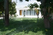 باغ ویلا استخر ابگرم لوکس و مدرن در کردان