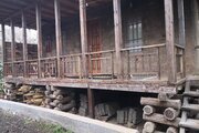 کلبه تاج 2 تکخواب در رودبار گیلان