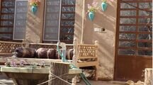 اقامتگاه سنتی در مهریز