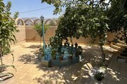 واحد تکخواب توت سفید در بومگردی برزک