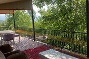 خانه جنگلی در مجاورت سد البرز