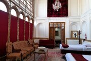 اتاق 3 نفره شاه نشین در هتل اصفهان
