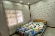 عمارت آرتین استخردار چهار فصل با فوتبال دستی در چهارباغ