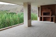 واحد در طبقه اول ویلا بالکن دار چم زاینده رود سامان