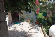 واحد مبله دوخواب در طبقه اول ویلا طاها در تالش