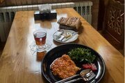 اتاق چهار نفره با سرویس فرنگی VIP در هتل تهران