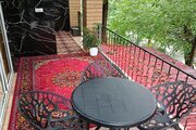واحد در طبقه دوم ویلای لب رودخونه دردل جنگل اسالم