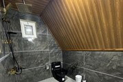 کلبه سوئیسی دوخواب زرین در نور