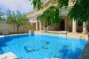 ویلا دوخواب استخردار گل یخ در ساوجبلاغ