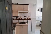 اتاق 302 در مهمانپذیر قم