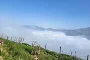 کلبه بردیا در ماسال | نمای جلو حیاط