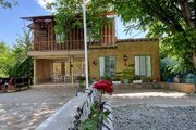 ویلا استخردار دو طبقه مبله هوارگه هستی در سنندج