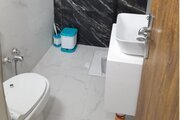 واحد استخردار مهدی در طبقه همکف ویلا فرح آباد