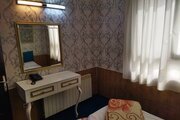 واحد تکخواب 5 نفره در هتل آپارتمان مشهد