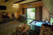 کلبه سوئیسی دوبلکس مرس جکوزی دار در شیرگاه