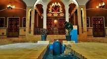 اتاق کرشاهی در اقامتگاه بومگردی کاشان