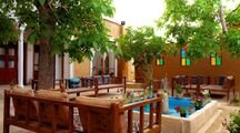 اتاق گوشواره دراقامتگاه بومگردی در فارس