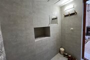 اتاق سنتی ایوان در اقامتگاه بومگردی شاهین شهر و میمه