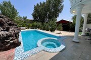 ویلا سه خواب استخردار رز آبی در چهارباغ