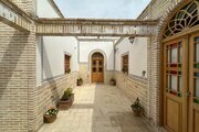 اتاق سه تخته ویژه در هتل سنتی کاشان