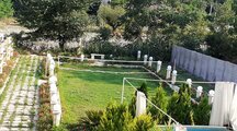 ویلای چهل ستون با استخر آبگرم
