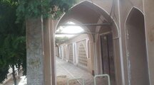 اقامتگاه بوم گردی زمرد در کاشان