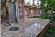 ویلا استخردار در باغ بهادران