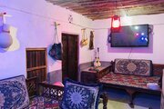 اتاق لافت کهنه در اقامتگاه بومگردی لافت
