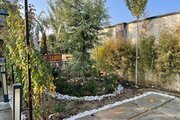 ویلا دوبلکس سه خواب استخردار سرپوشیده باغ بهشت در چهارباغ