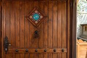 واحد 20 متری در هتل در جماران تهران