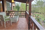 واحد صنوبر جکوزی دار در اقامتگاه بومگردی تنکابن