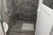 اتاق 402 دو تخت در مسافرخانه قم