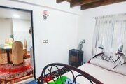 واحد تکخواب در طبقه همکف ویلای رحیم آباد