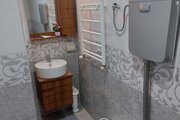 واحد تک خواب شقایق در طبقه اول ویلا بندرانزلی