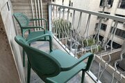آپارتمان مبله دو خواب ملافه سفید در بلوار کشاورز