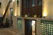 اتاق 8 در اقامتگاه بومگردی قم