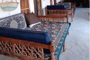 اتاق گل در اقامتگاه بومگردی لافت