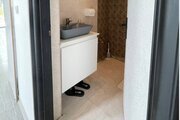 ویلا دوخواب استخردار زنبق در چهارباغ