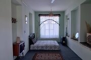 ویلا مبله دوطبقه تکخواب در قمصر کاشان