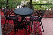 واحد در طبقه دوم ویلای لب رودخونه دردل جنگل اسالم