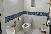 اتاق سنتی پنج دری در اقامتگاه بومگردی شاهین شهر و میمه