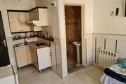 اتاق 302 در مهمانپذیر قم