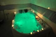 کلبه سوئیسی مبله دوخواب سبز در پل سفید