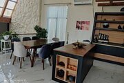 ویلا استخر ابگرم جکوزی دار دو طبقه سه خواب در ساوجبلاغ