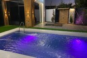 ویلا باغ استخردار دوخواب الی در ساوجبلاغ