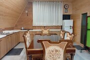 کلبه سوئیسی جنگلی دوخواب راحیل سه هزار در تنکابن