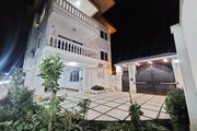واحد تکخواب یاس سفید 1 در طبقه همکف ویلا چابکسر